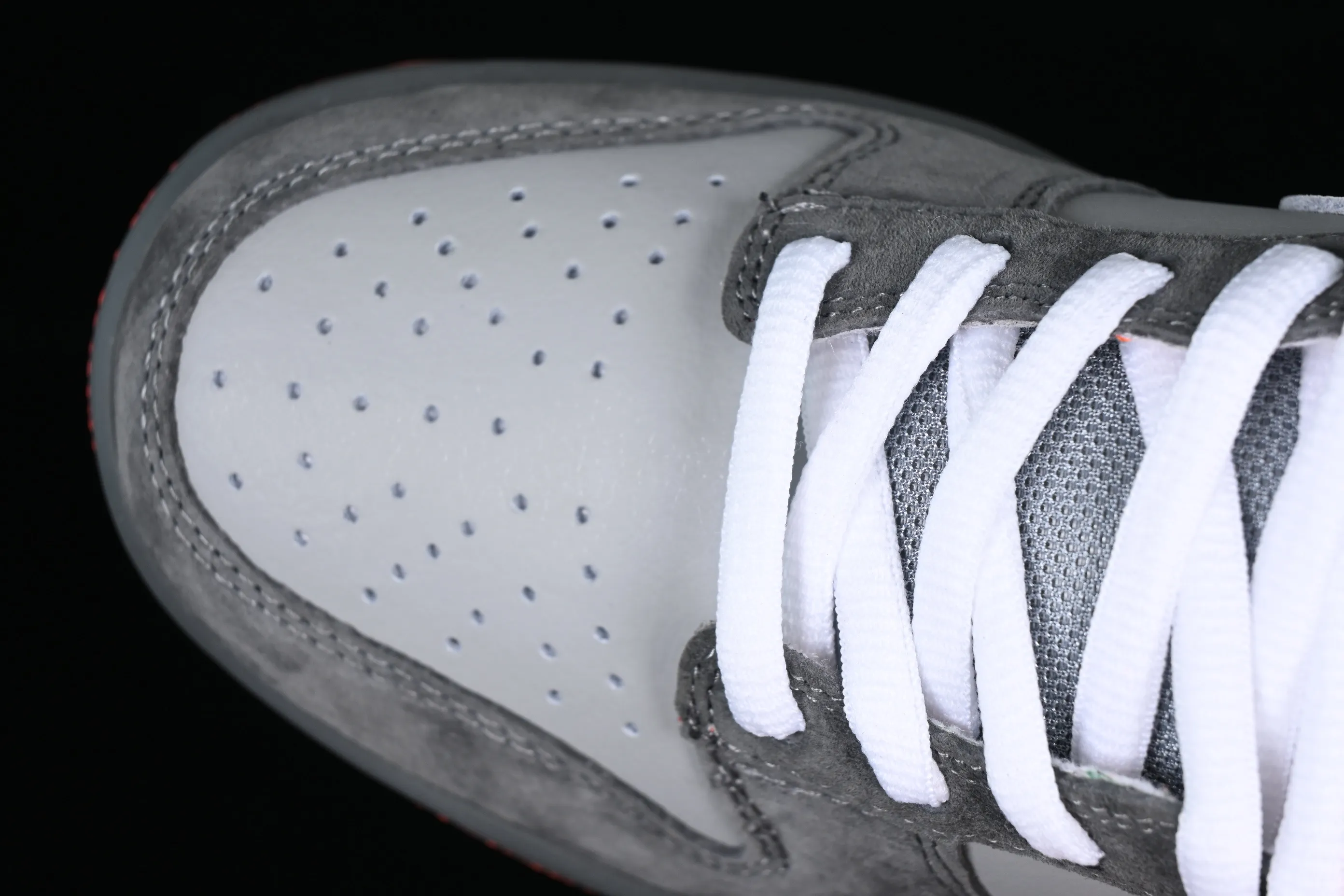 All Categories Nk SB Dunk Series Nk SB Dunk Low Low-top Sneakers Nk Dunk SB New York Gray Peace Dove New York City Limited SB Low-top Casual Sneakers 304292-011